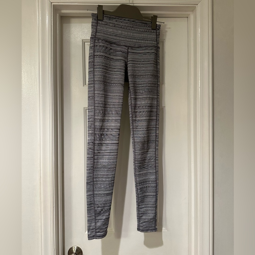 ATHLETA Black and White Leggings